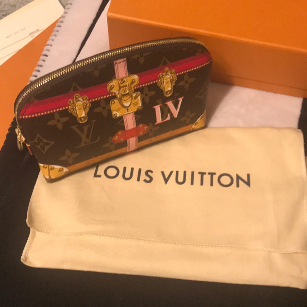 Louis Vuitton Trunks Cosmetic pouch pm ! - Picture 1 of 8